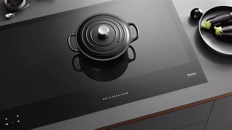 Induction Hobs | Explore Features | Miele