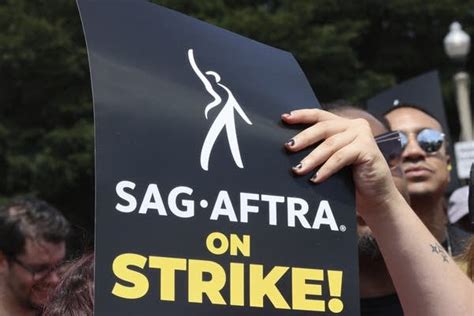 What the SAG-AFTRA strike means for Minnesota | MPR News