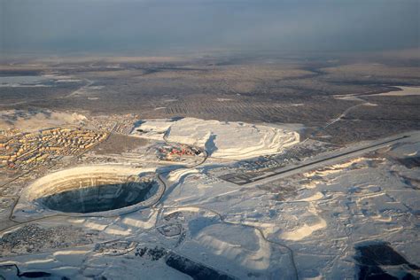 Mir Diamond Mine – Mirny, Russia - Atlas Obscura