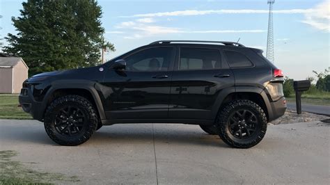 2019 Jeep Cherokee Trailhawk Lifted