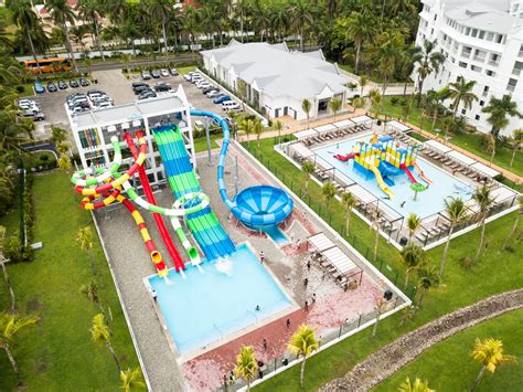 RIU Hotels launches first water park in Jamaica