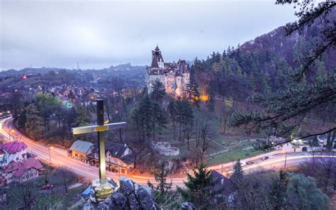 Bran Castle tour - RomaniaTourStore