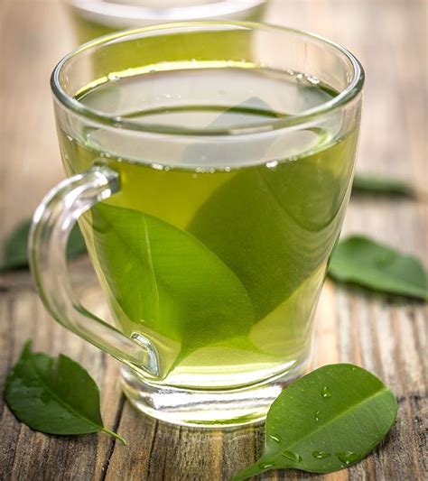 13 Amazing Benefits Of Green Tea And Its Side Effects