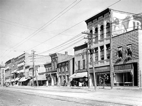 Pictures of Old Elyria Ohio | Broad Street has become the center of ...