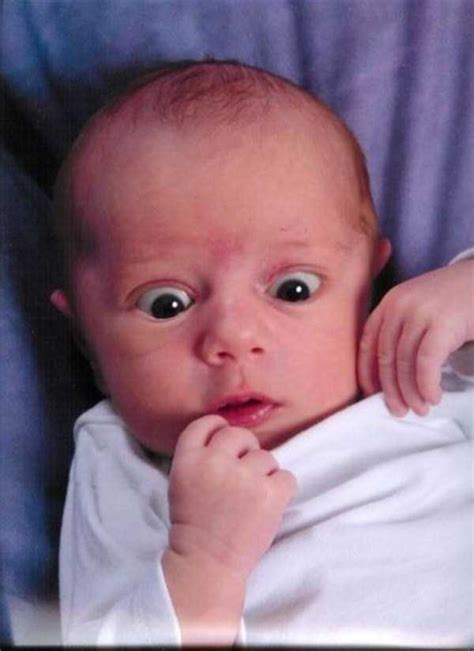 29 Hilariously Awkward Baby Photos (29 photos) | KLYKER.COM