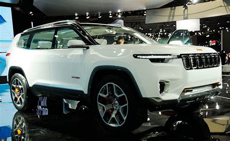 Jeep finds green groove with 7-seat, plug-in hybrid SUV concept ...