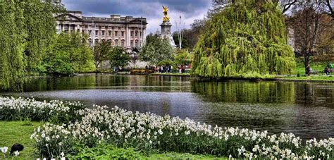 Besuch den Buckingham Palace 2021 – so kommt ihr rein!