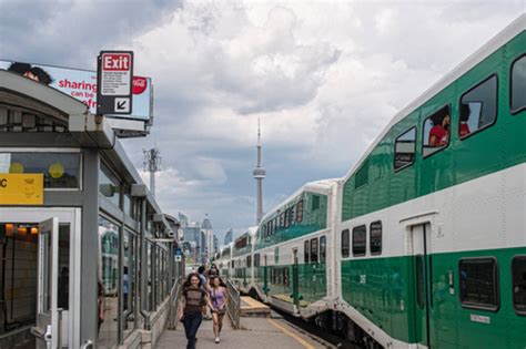 Toronto to get four new GO Train stations