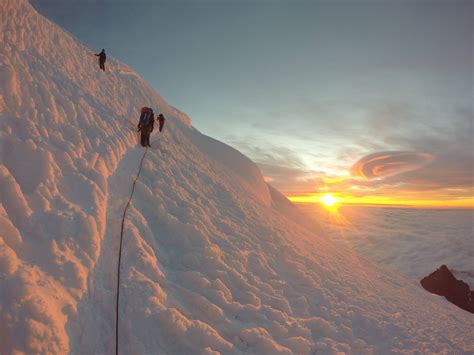 (x-post from r/hiking) Was lucky enough to summit Mt. Rainier at ...