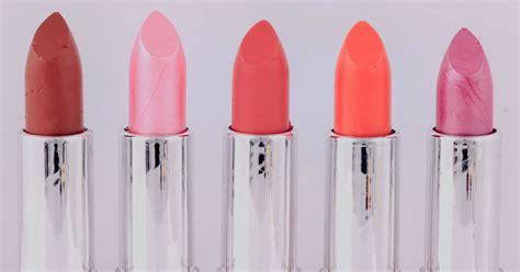 15 Brands That Give Away Free Lipstick Samples Regularly - DealTrunk