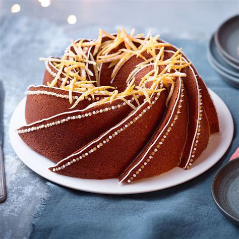 Paul Hollywood's New Year Cake - The Great British Bake Off | Recipe ...