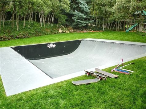 39 Fascinating Backyard Skatepark Diagram | Fine Art Studio en 2020 ...