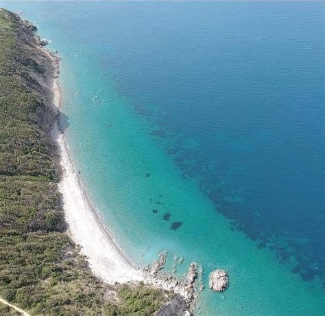 Vacanze a Piombino, la perla toscana fra spiagge, storia e natura