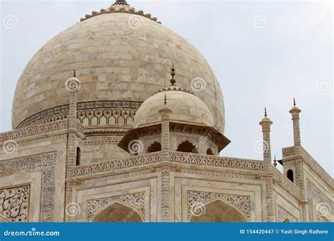 Taj mahal dome agra India stock image. Image of mahal - 154420447