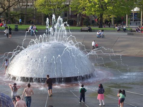 The Fountain at Seattle Center | Seattle center, Pacific northwest, Seattle