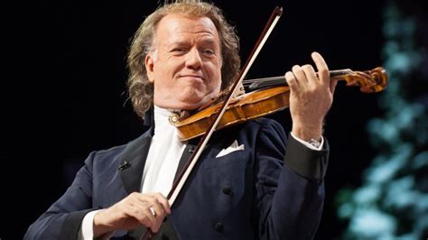 André Rieu | Violinist, conductor and Strauss Waltz Extraordinaire ...