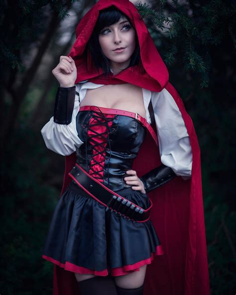 Ruby Rose by @AnissaCosplay | Cosplay | Know Your Meme