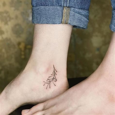 Discover 95+ about foot tattoo ideas best - in.daotaonec