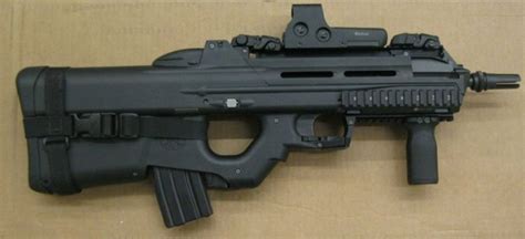 GUN MANIAC: FN F2000 ASSAULT RIFLE