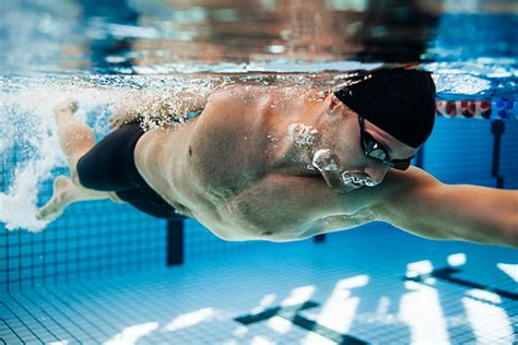 Freestyle Swimming – 10 Tips to Improve Your Technique