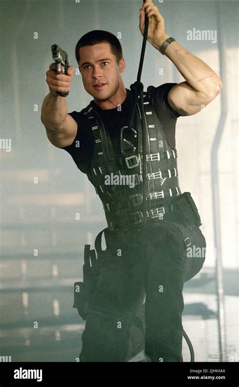 BRAD PITT, MR. and MRS. SMITH, 2005 Stock Photo - Alamy