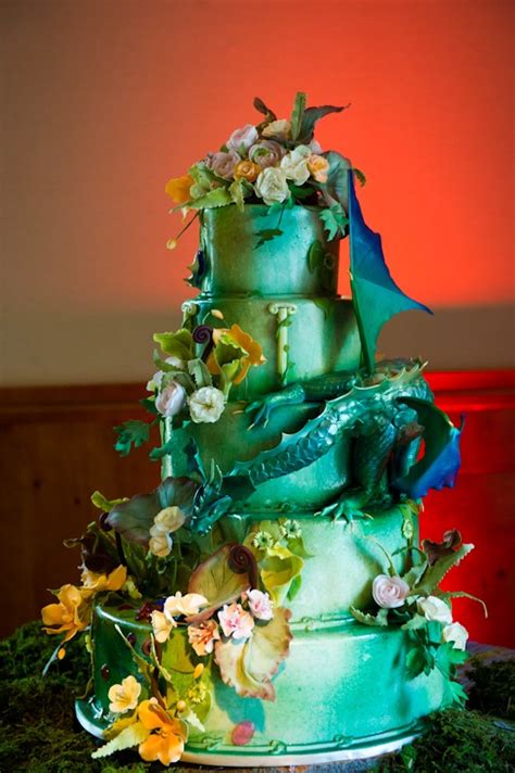 My dragon wedding cake | tayla wedding | Pinterest