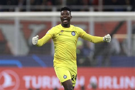 Transfer News - Manchester United: Onana negotiations on hold - Sport ...