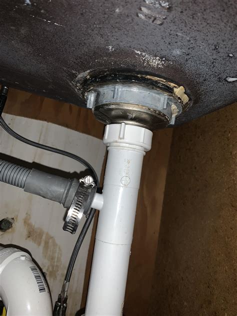 Sink Drain Gasket leaking - any at home repair options? : r/Plumbing