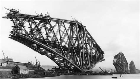 Forth Bridge: Facts, figures and photos - BBC News