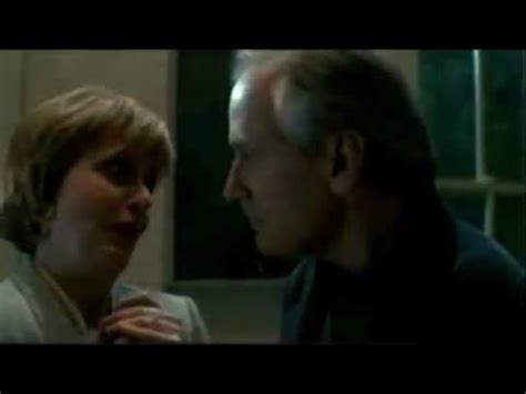 Scream - Casey Becker's Death Scene - YouTube