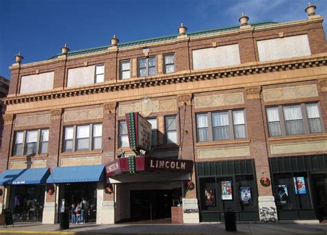 Lincoln Theatre, Belleville, IL | Old theater (built 1921) s… | Flickr