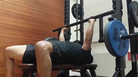 Cambered Bar Bench Press | myworkouts.io