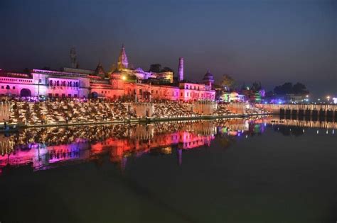 Can 3 Lakh Diyas on its Bank Save the Sarayu River in Ayodhya? | NewsClick