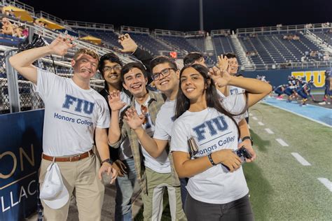 DSC05148 | FIU Honors College | Flickr