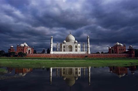 Taj Mahal is regarded by many as the finest example of Mughal ...