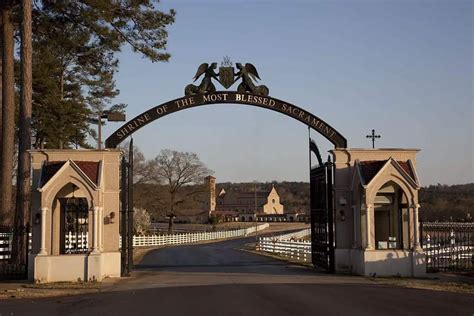 Alabama (Hanceville) Shrine of the Blessed Sacrament & Irondale EWTN ...