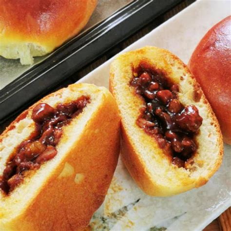 Baked Char Siu Bao - How to make baked pork bun with amazing flavor