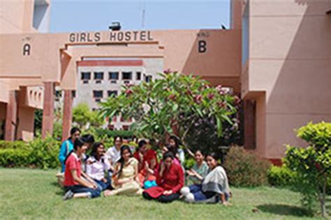 Bharati College: Courses, Placements, Societies & Ranking 2023