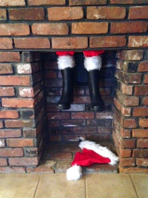 Sew Many Ways...: Santa's Stuck in the Chimney...