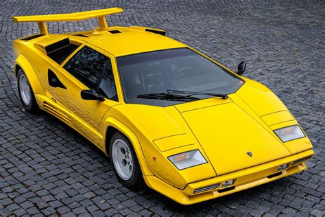 Gorgeous Lamborghini Countach 5000 QV Proves Yellow And Brown Can Work ...