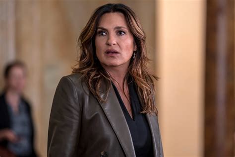 Times Olivia Benson Almost Died on Law & Order: SVU | NBC Insider