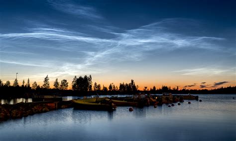 Noctilucent clouds › Way up north