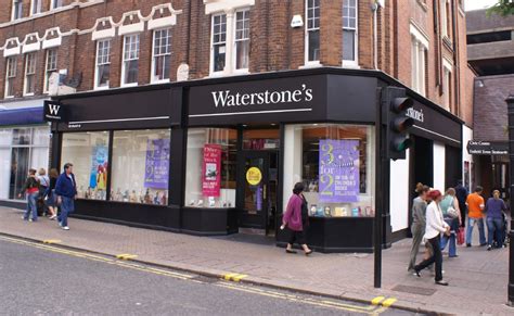 Waterstones is done selling e-books | Engadget