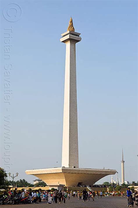 monas, monumen nasional, indonesia, jakarta