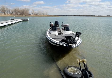 Boyd Lake officially opens for 2022 boating season – Loveland Reporter ...