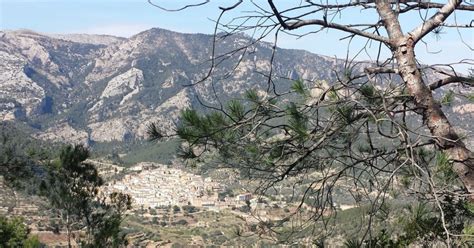 Walking in southern Catalunya’s Els Ports mountains - Cicerone