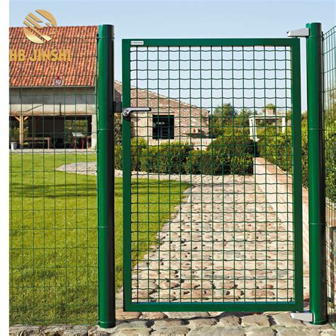 China 100×125 cm Galvanized green metal garden gate factory and ...