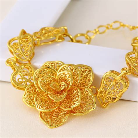 China Xuping Fashion Jewelry 24k Gold Bracelet (71328) - China Bracelet ...