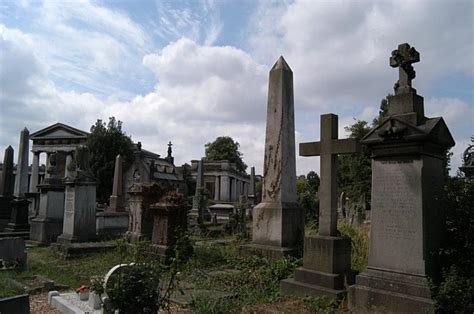 Kensal Green Cemetery - Greater London County, England