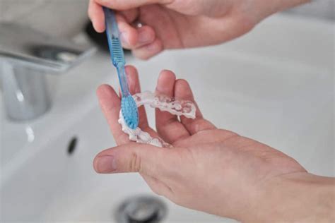 Cleaning and Caring For Invisalign | Koen Orthodontics